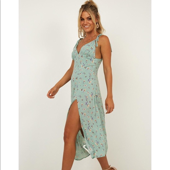 Showpo. Dresses & Skirts - Champion Spirit Dress in Mint Floral